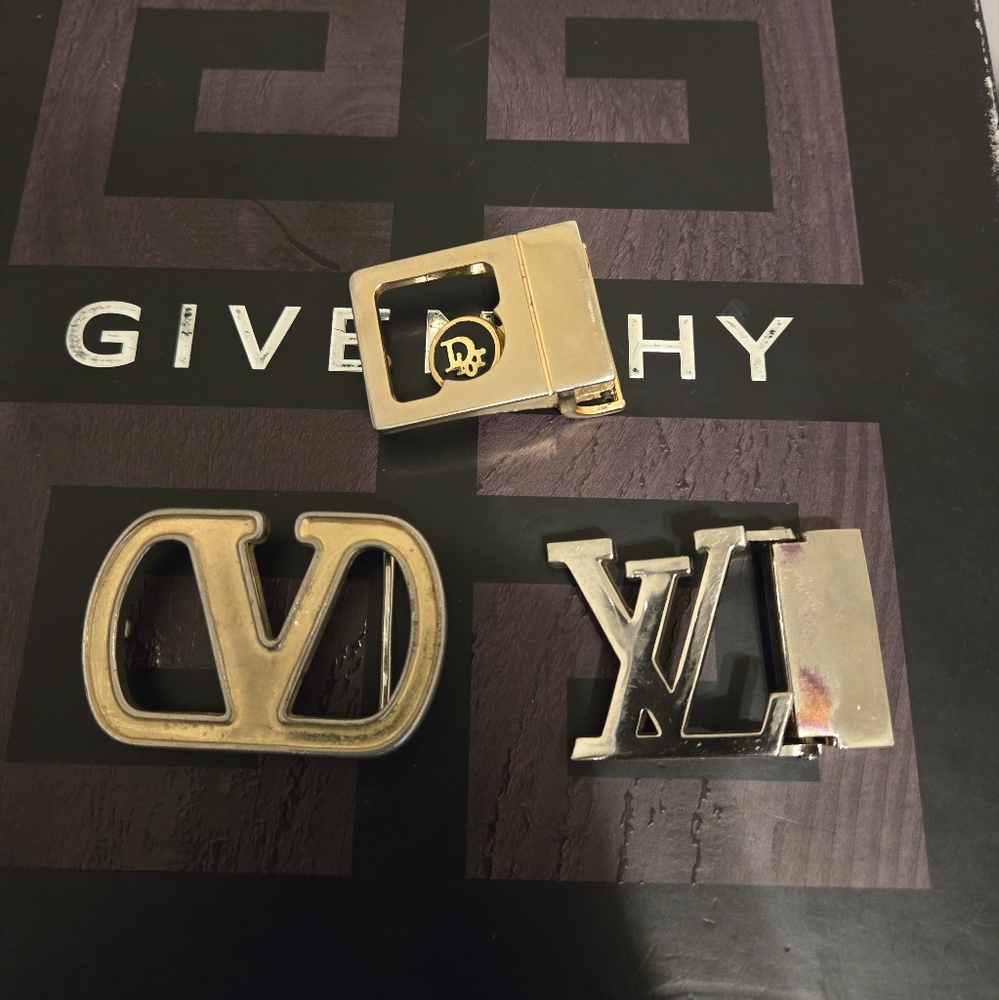 Designer belt buckle bundle..